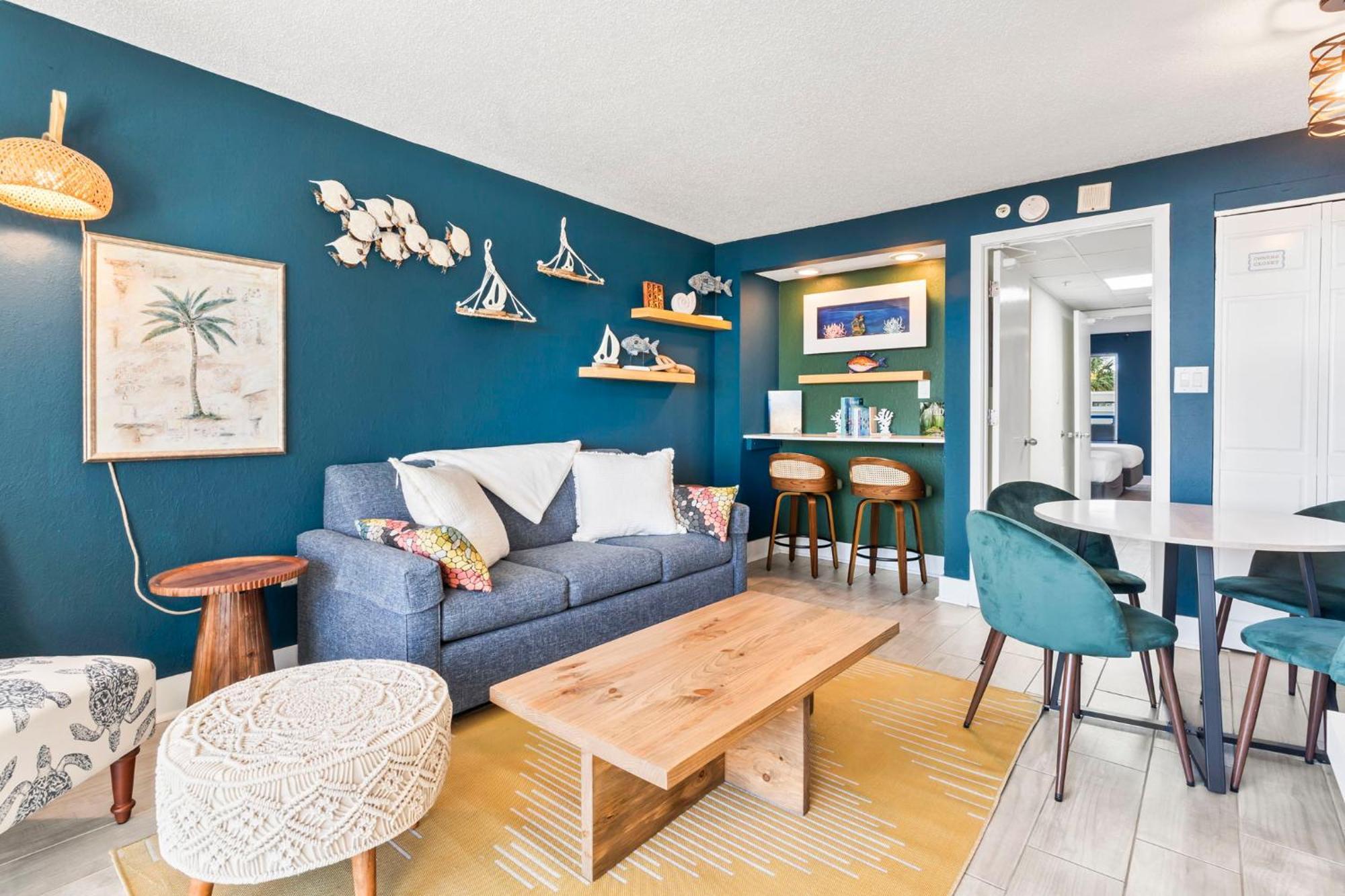 Recently Remodeled Double Queen Condo- Oceanfront Views! Boardwalk 135 Миртл-Бич Экстерьер фото