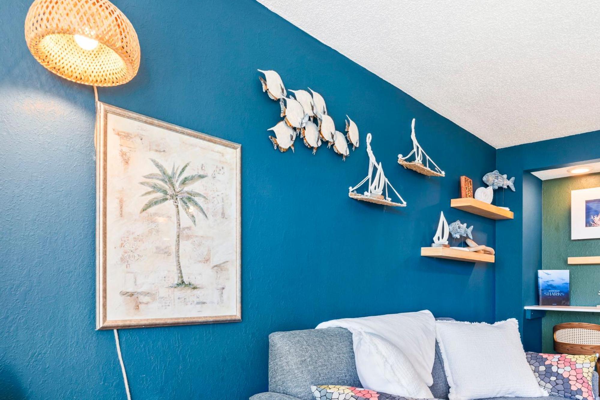 Recently Remodeled Double Queen Condo- Oceanfront Views! Boardwalk 135 Миртл-Бич Экстерьер фото