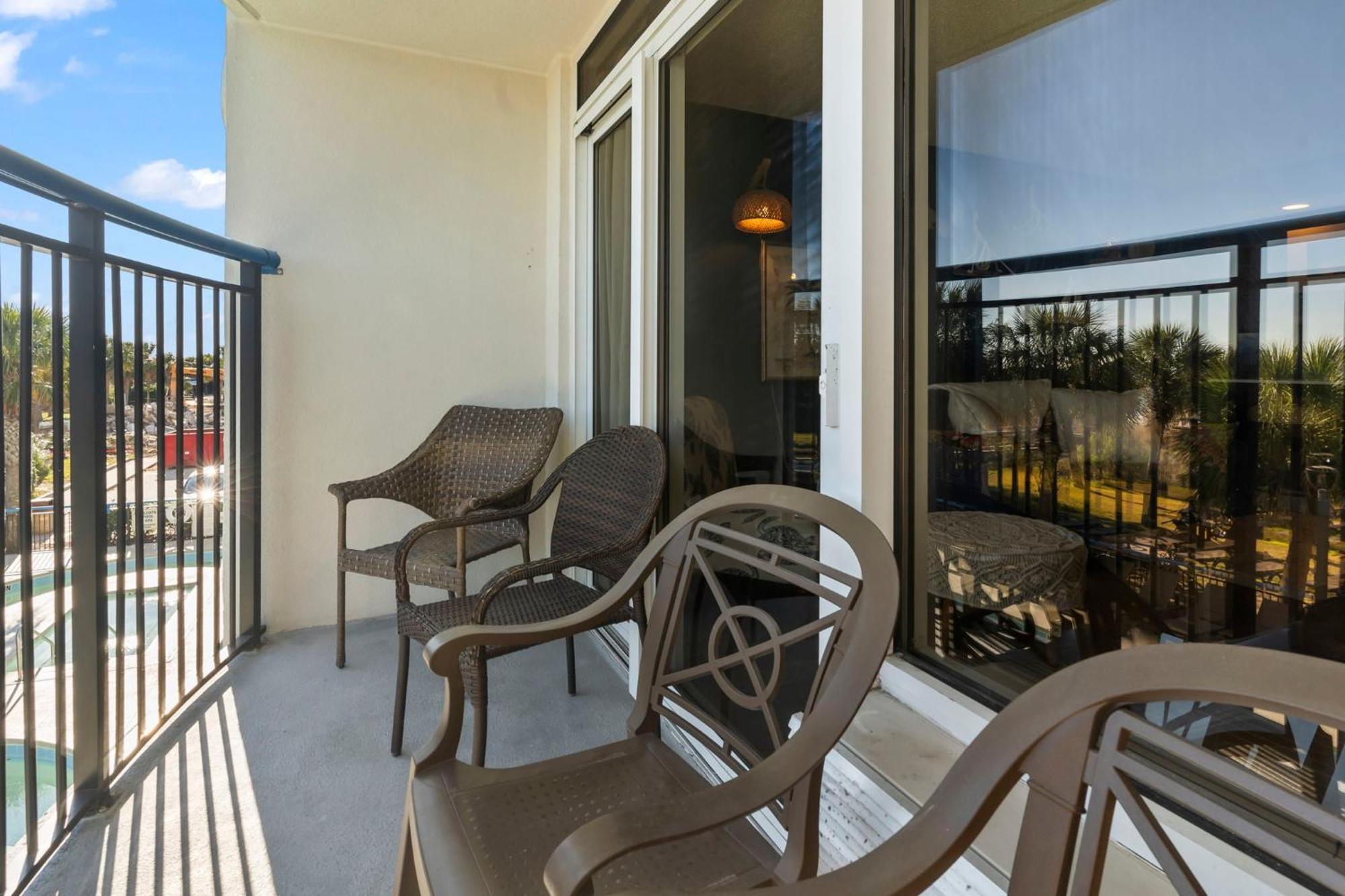 Recently Remodeled Double Queen Condo- Oceanfront Views! Boardwalk 135 Миртл-Бич Экстерьер фото