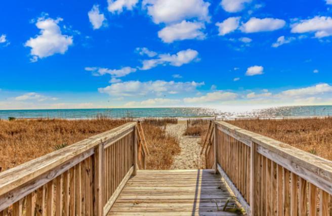 Recently Remodeled Double Queen Condo- Oceanfront Views! Boardwalk 135 Миртл-Бич Экстерьер фото